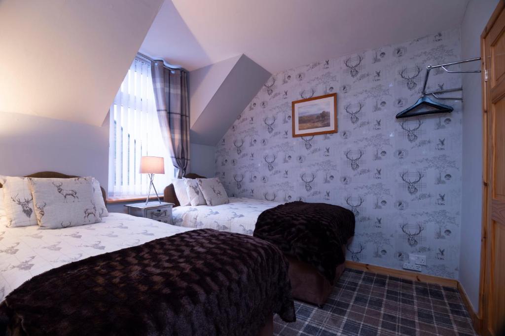 Fairfield Villa room 4